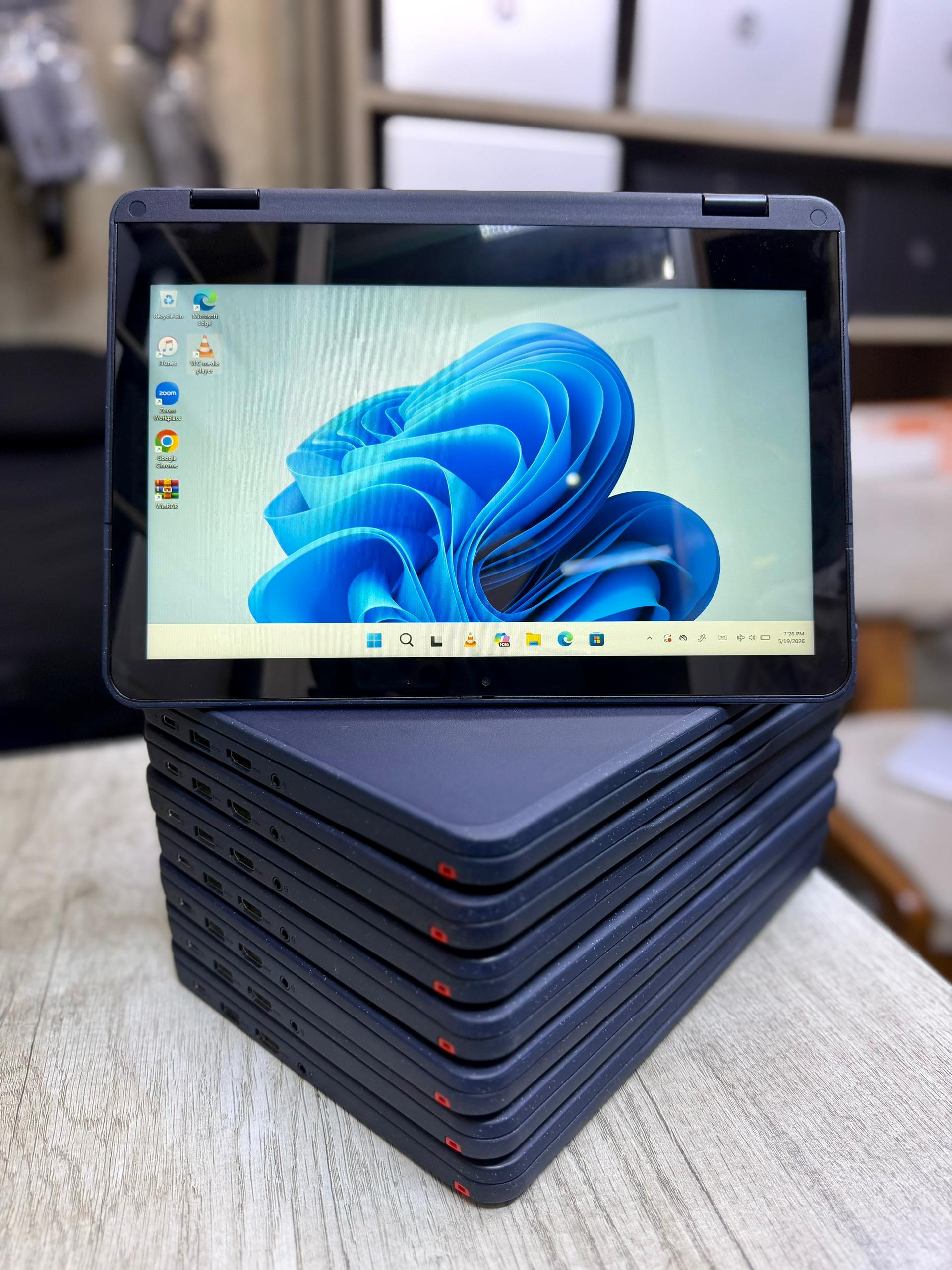LENOVO 500W GEN 3 RAN 4 SSD 128