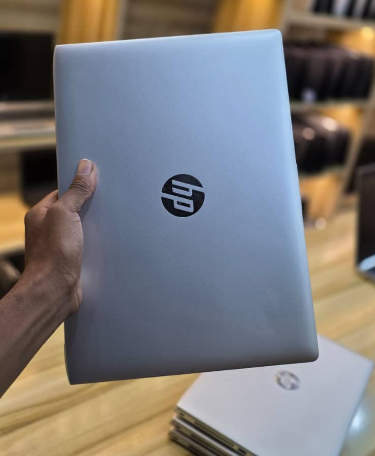 HP ProBook 430 g5 - Core i5 8th gen 8/256ssd