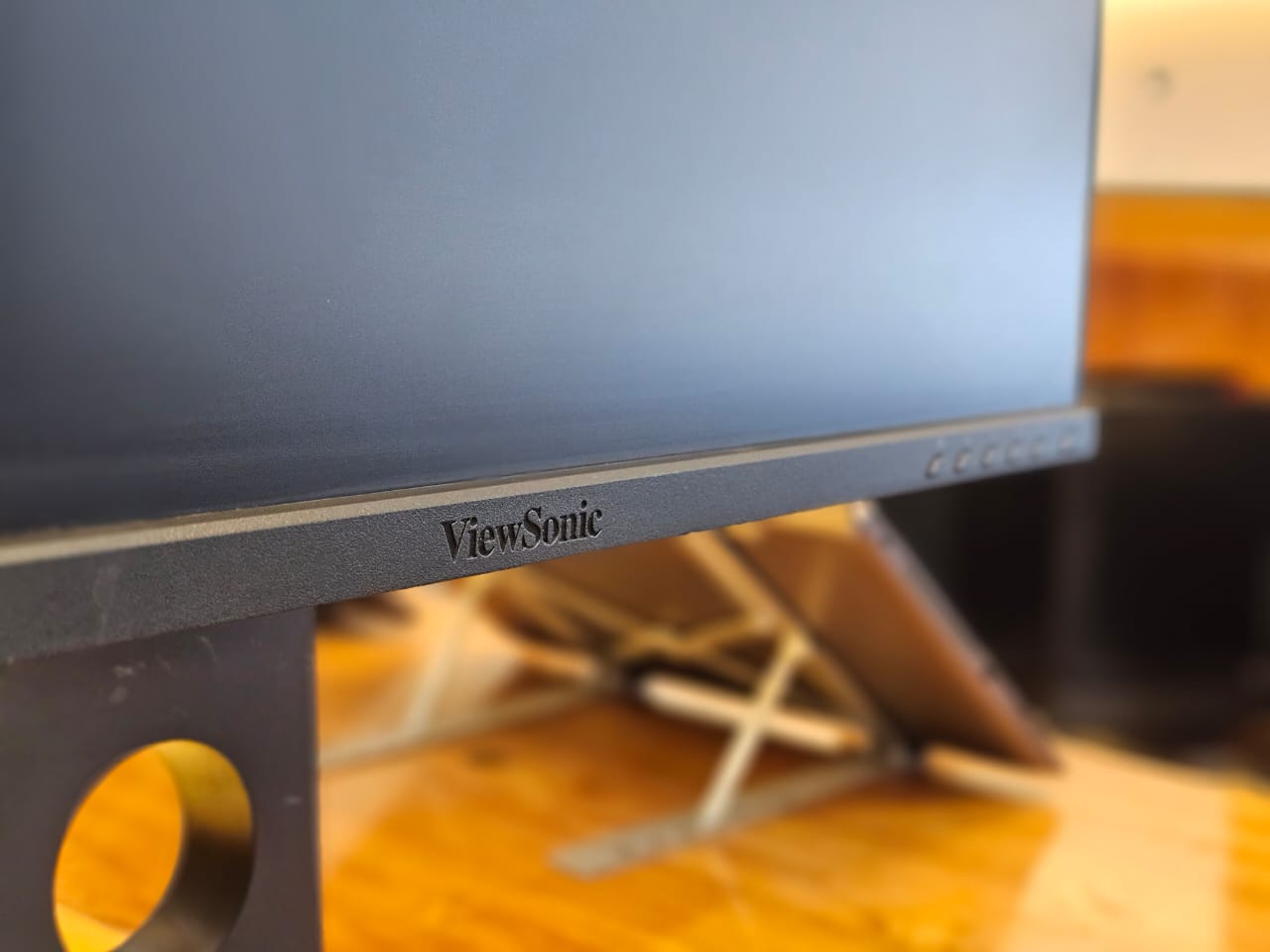 ViewSonic - PC Monitor - Frameless - SIZE 24"